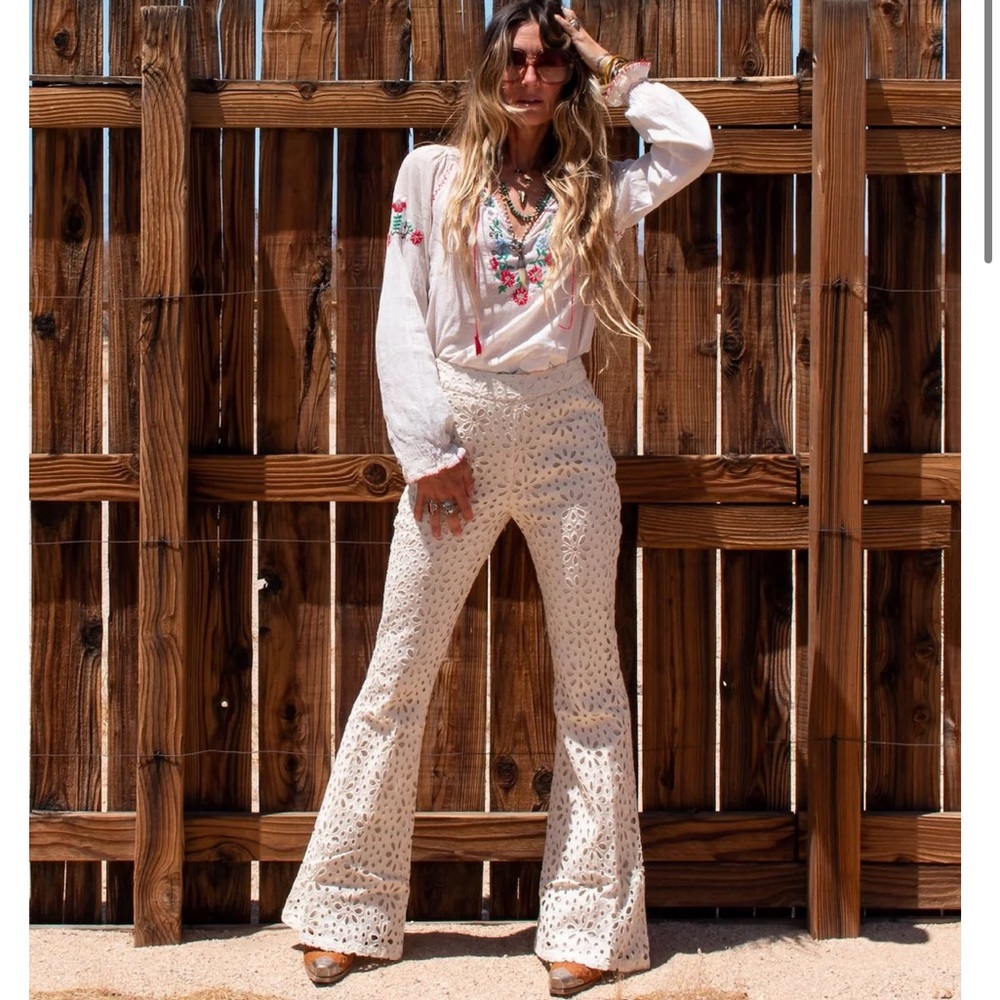 NWT Jen’s Pirate Booty Kesey Trousers flower power